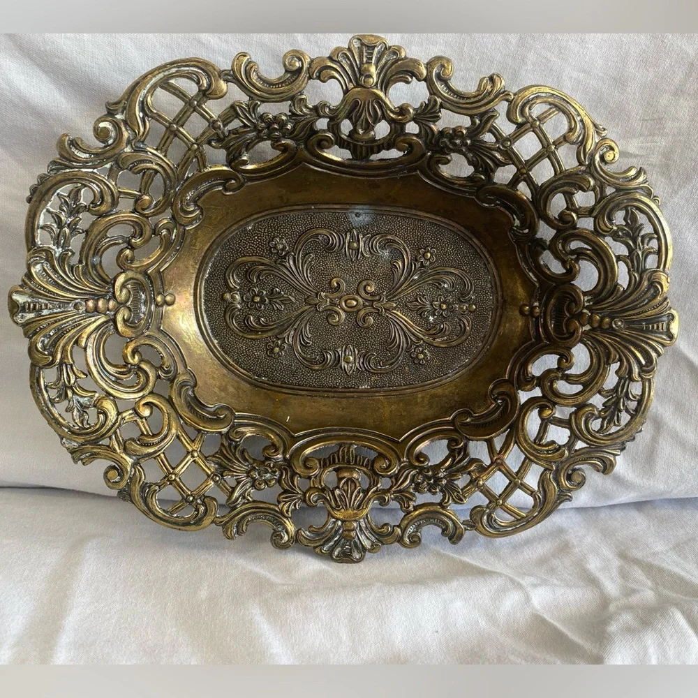 Vintage brass bowl Made in Italy beautiful bowl covered with Mod dep patina